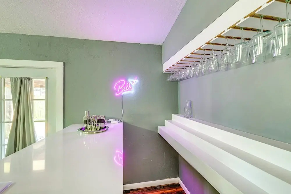 Game Room & Grill: Family Home in Corpus Christi!
