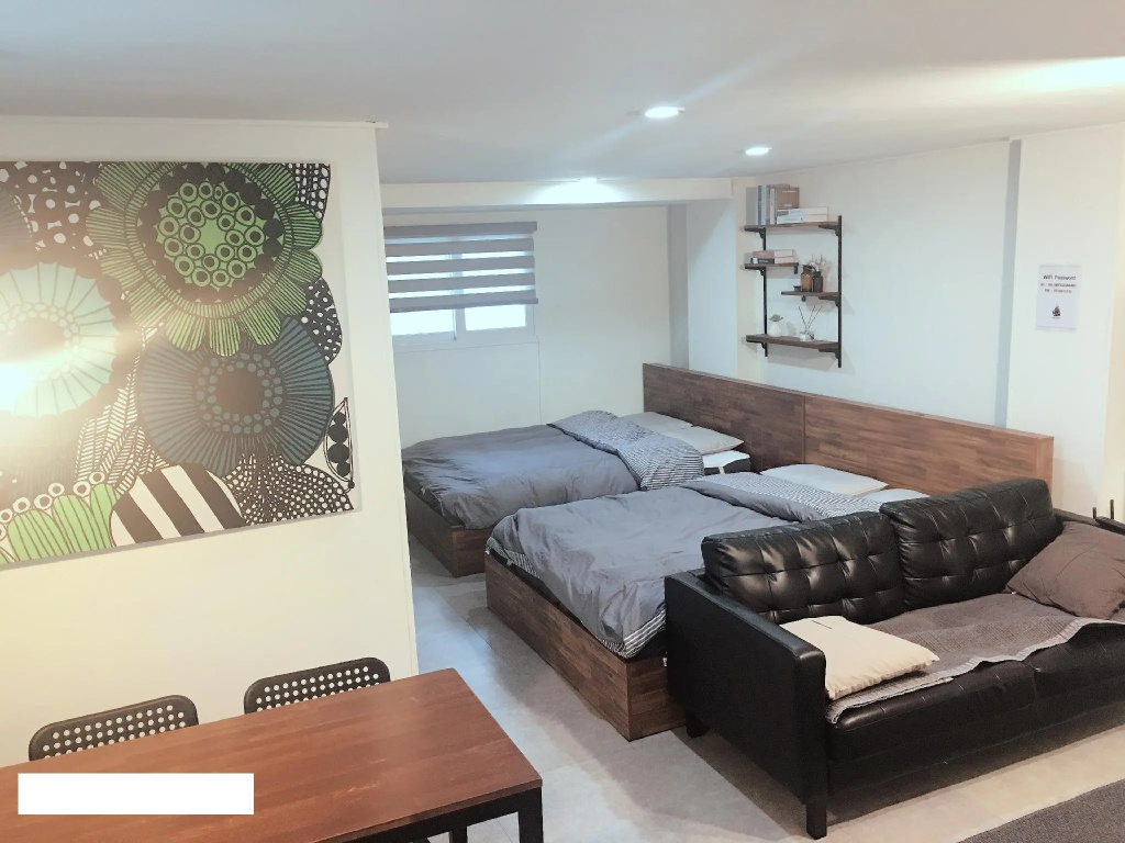 Blue Boat Hostel Myeongdong