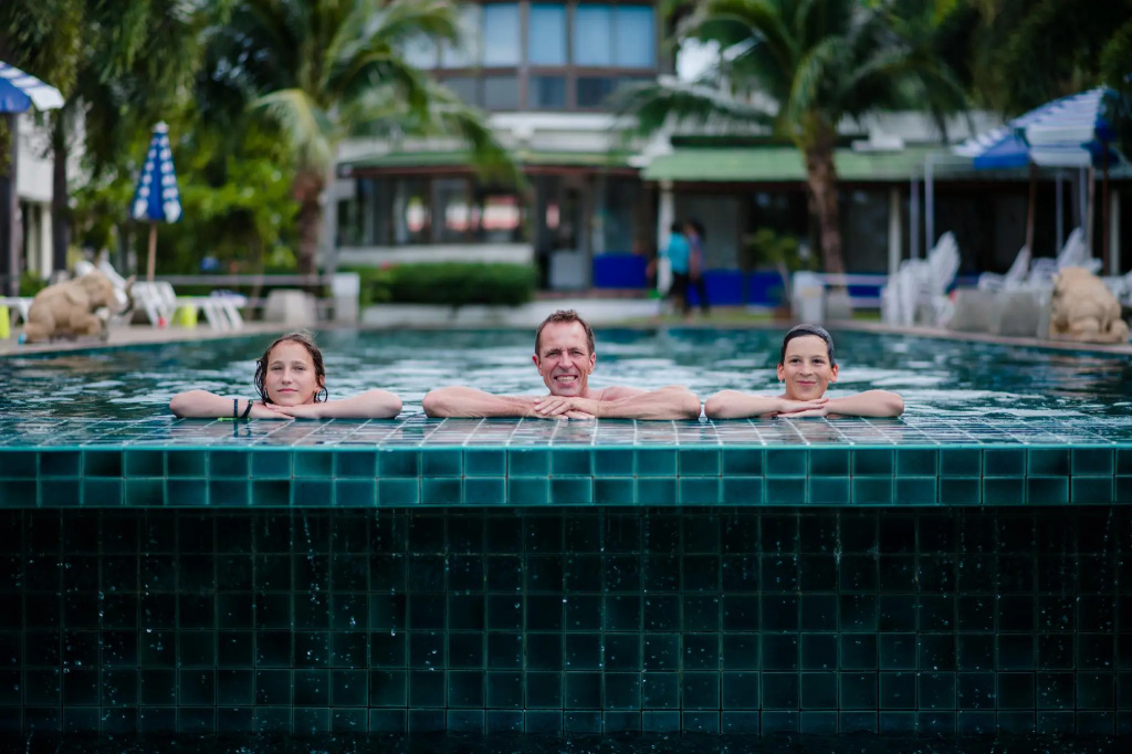 Bay Beach Resort