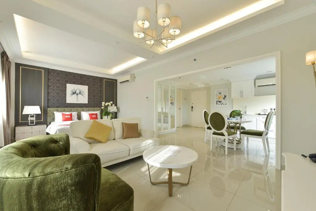 Savanna Hill Resort