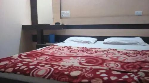Hotel Madhav