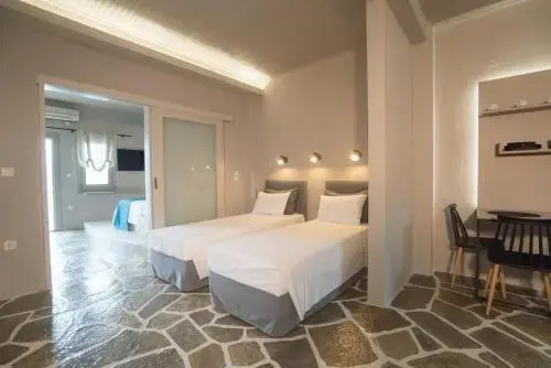 MELIES- Seaside Boutique Apartments