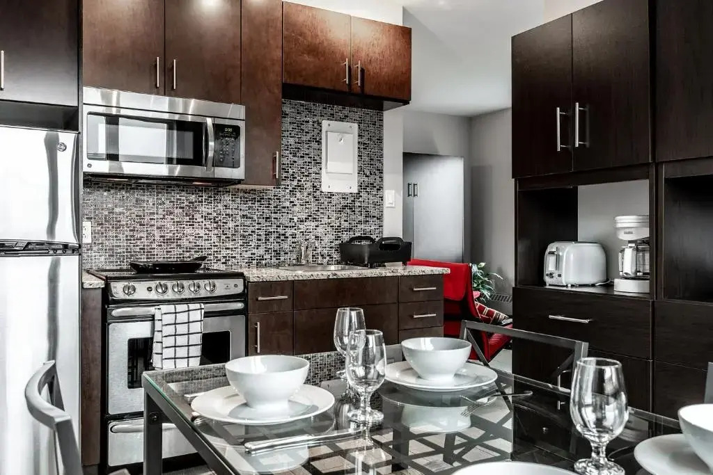 Cjour Apartments