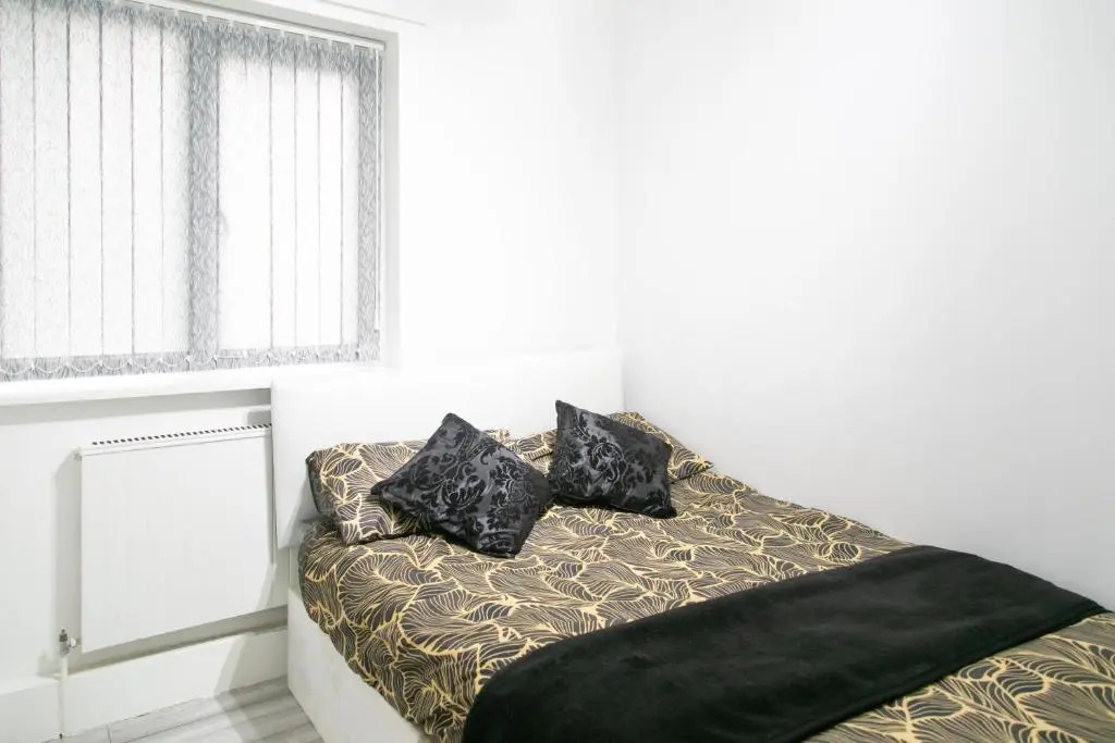 Hills View Apartments