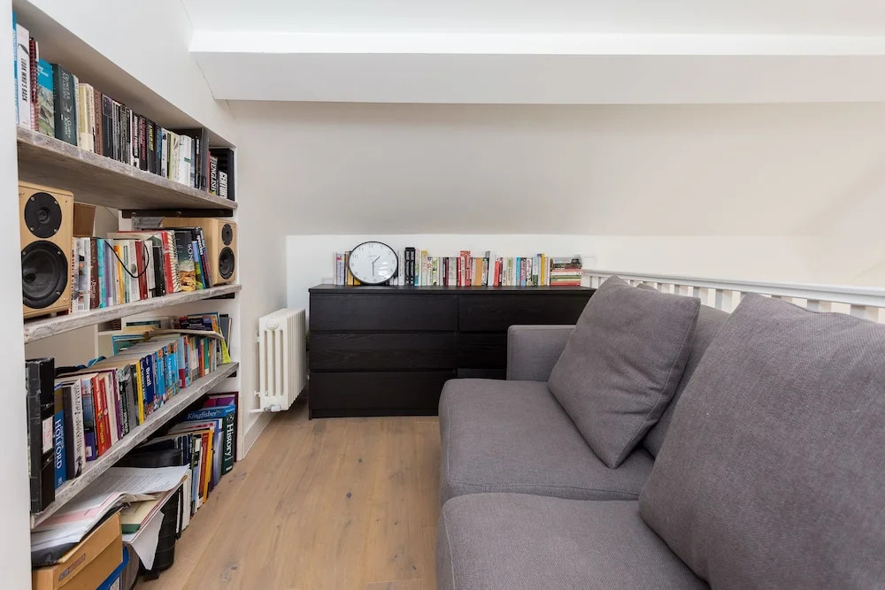 2 Bedroom Flat Near Hackney Wick