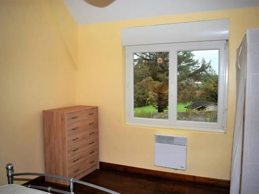 Maison bretonne rénovée à 300m de la plage avec jardin clos, WIFI, et équipements pour bébé - FR-1-368-64