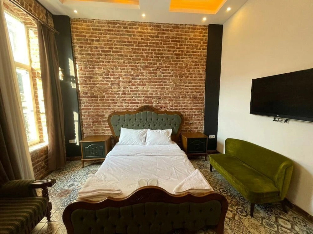 Taksim Stone Wall Apartments