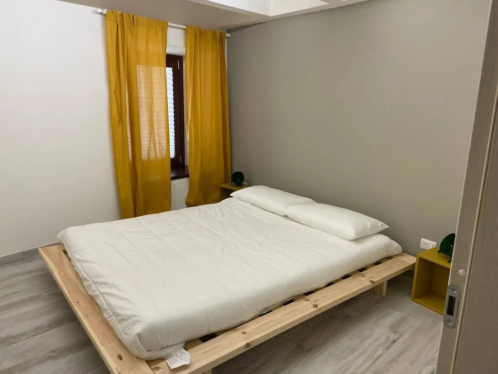 Bright Newly Renovated Apartment Cir Vda Saint-pierre 0014