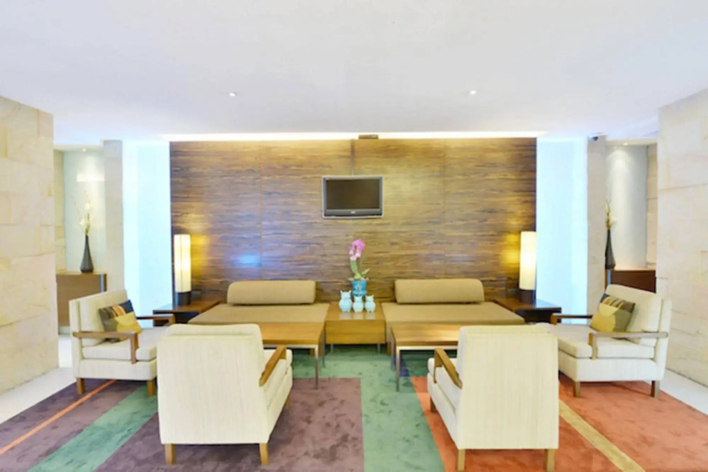 St. James Hotel