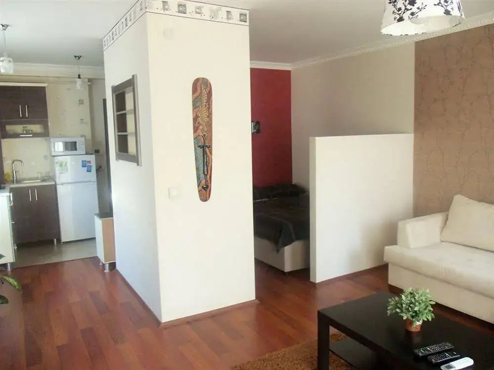 Elma Suites