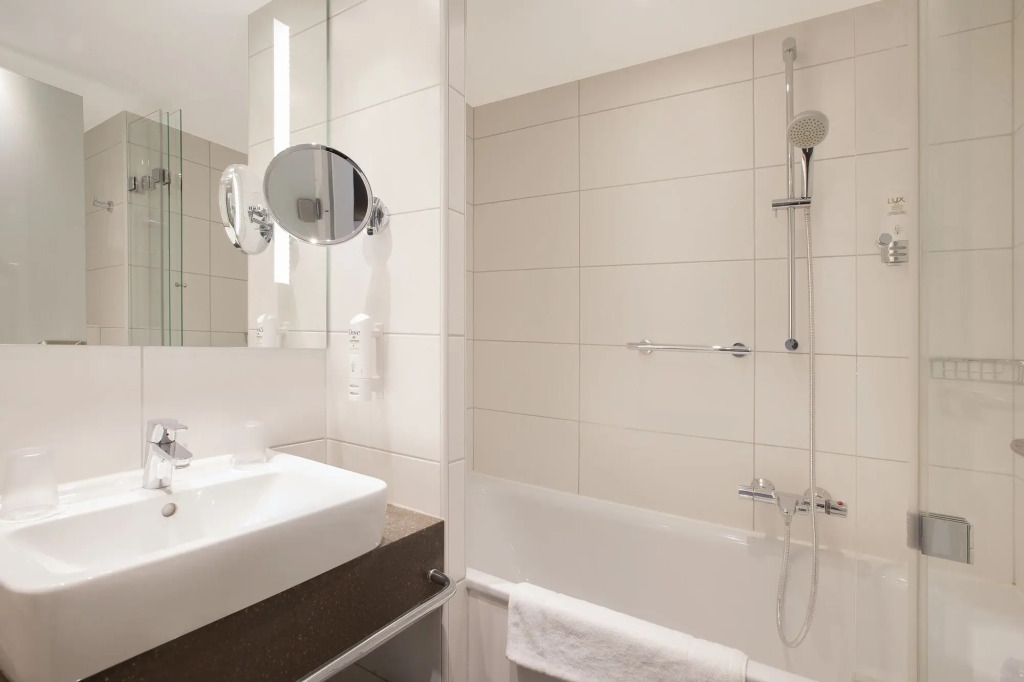 Holiday Inn Berlin City East Side by IHG