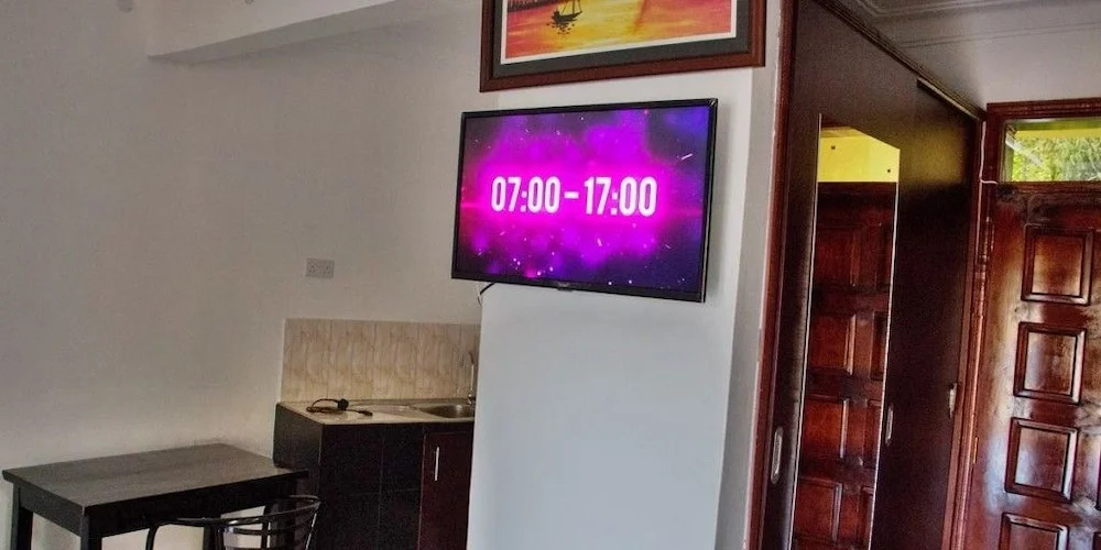 Mirembe Hotels - Source of the Nile Suites