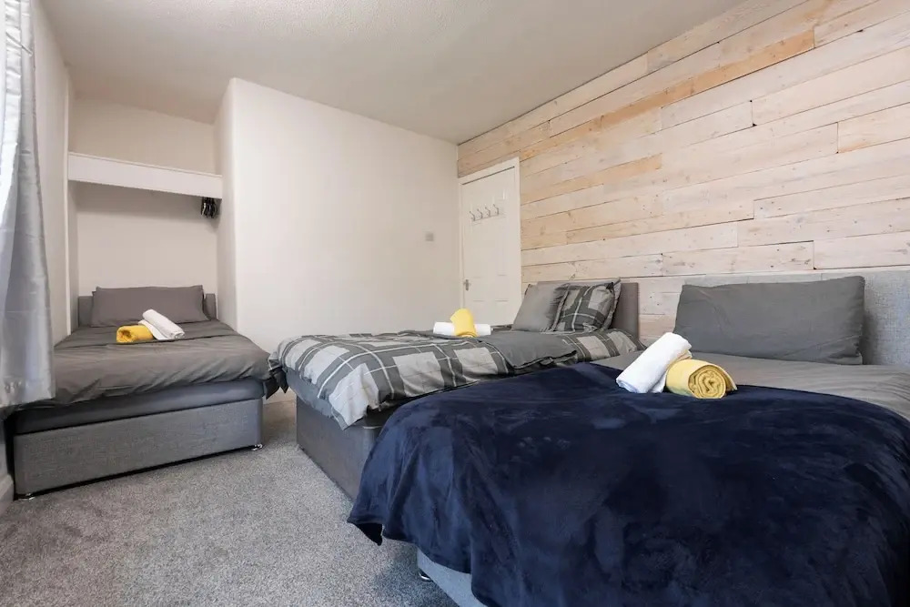 Long Stay 3BR House With Parking