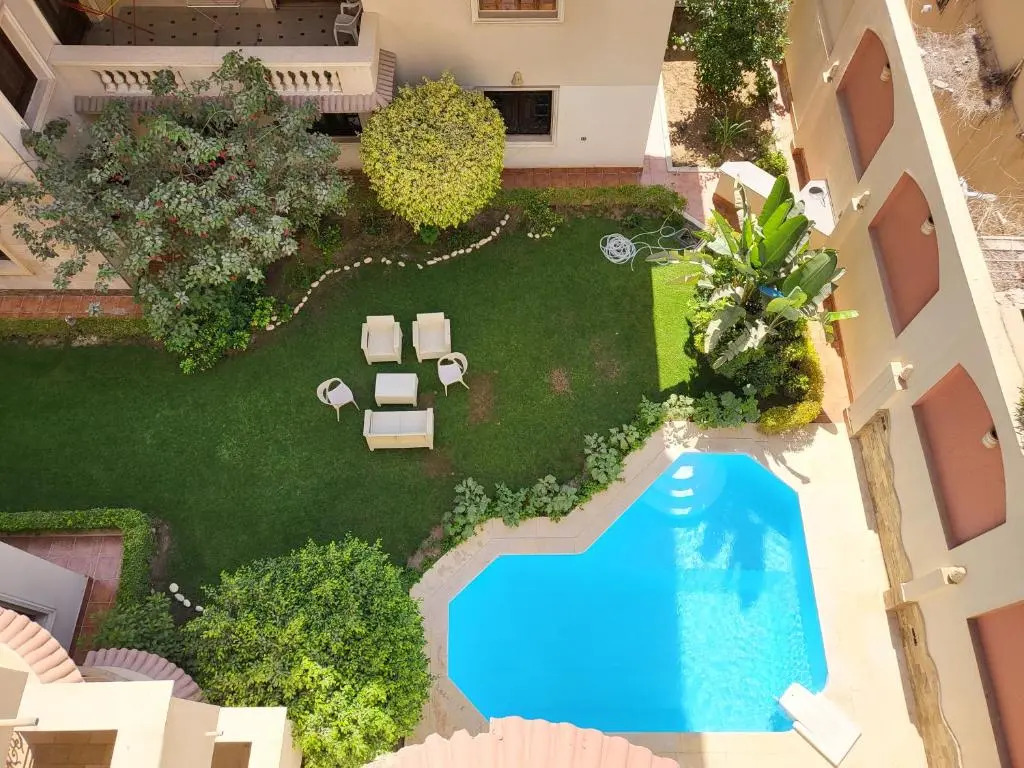 Lovely One-Bedroom Condo with Garden View (Adults Only)
