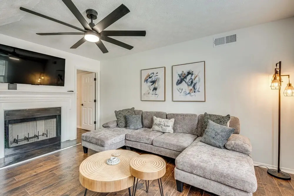 7 Mi to Dtwn Atl: Upscale Family Home w/ Balcony