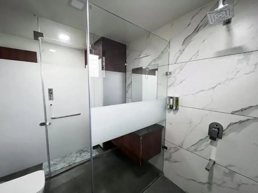 SaffronStays Silver Spring