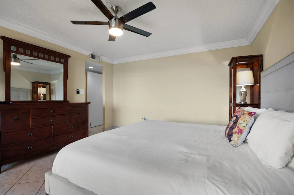 The Lookout Condo