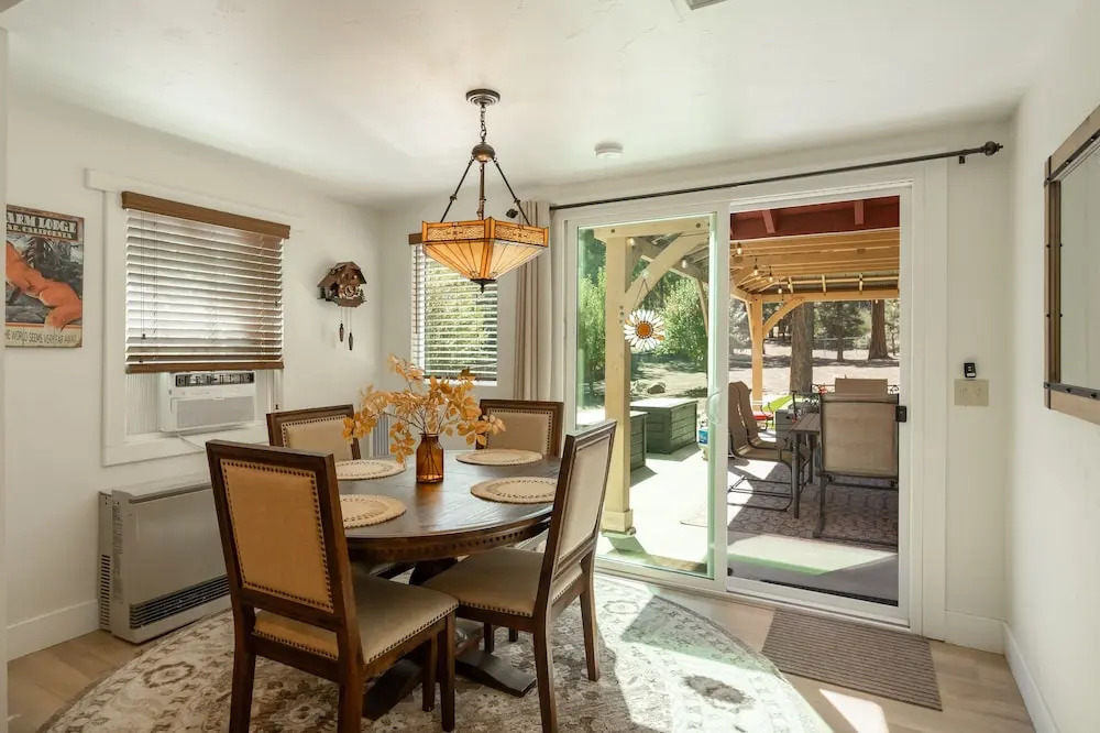 37 - Foxy Farm Ranch 4 Bedroom Home