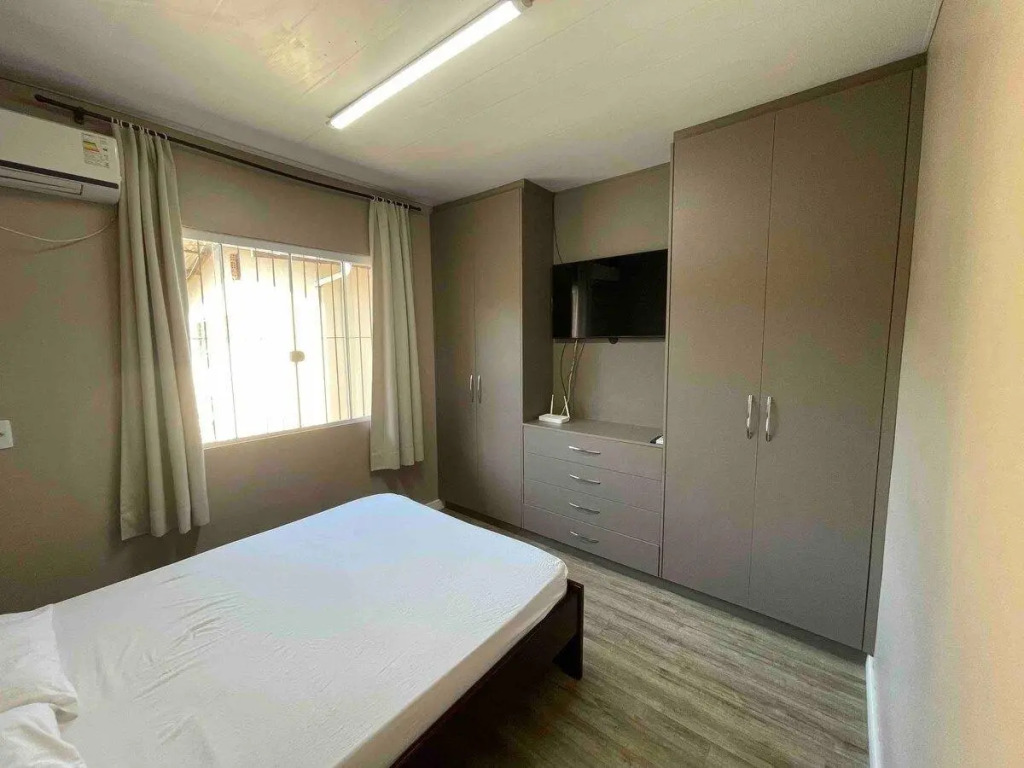 A Jóia De Blumenau Home Office E Garagem Coberta