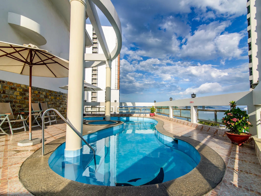 Asia Paradise Hotel