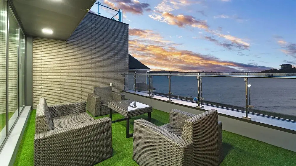 Daebudo Atiko Dokchae  Pool Villa