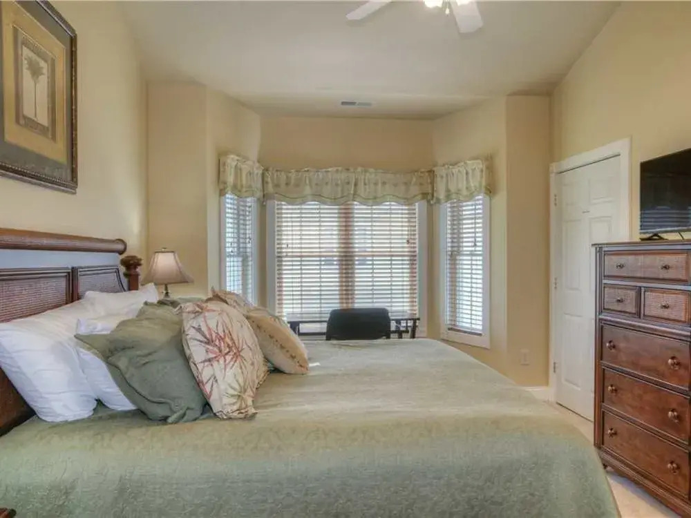 Magnolia Pointe 304 4869 2 Br Condo by RedAwning