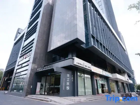 Lily’s Hotel