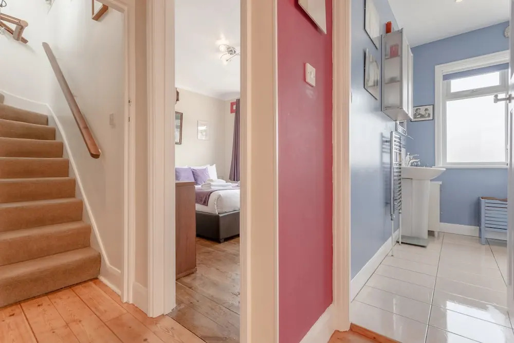 Spacious 2 Bedroom Flat in Acton