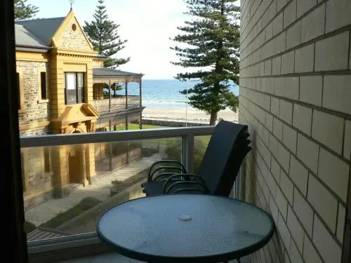 South Esplanade Apartments