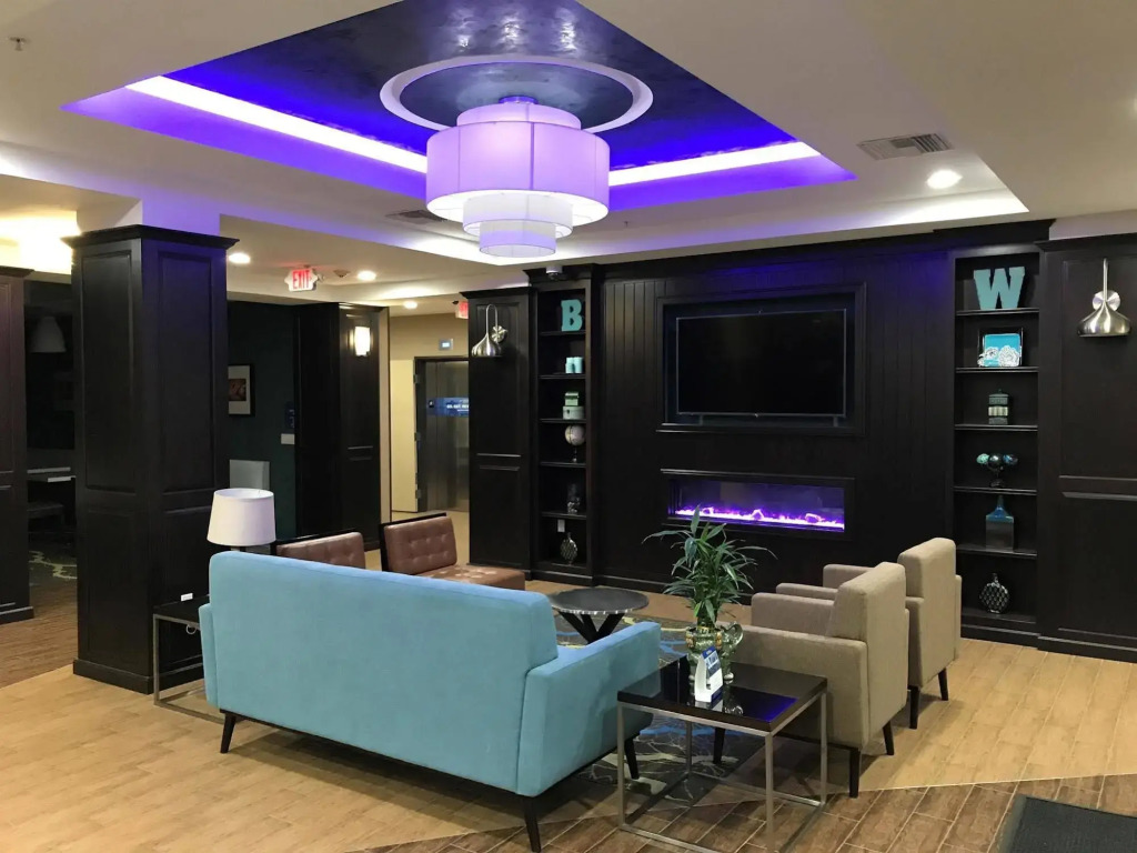 Best Western Plus Taft Inn