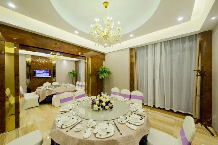 Huawen Yuexi Hotel