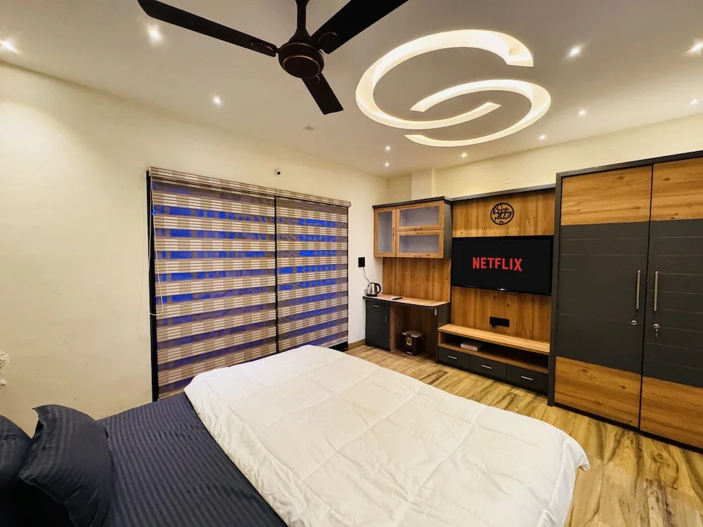 HomeEscape Luxe 2BHK Penthouse Near LIG