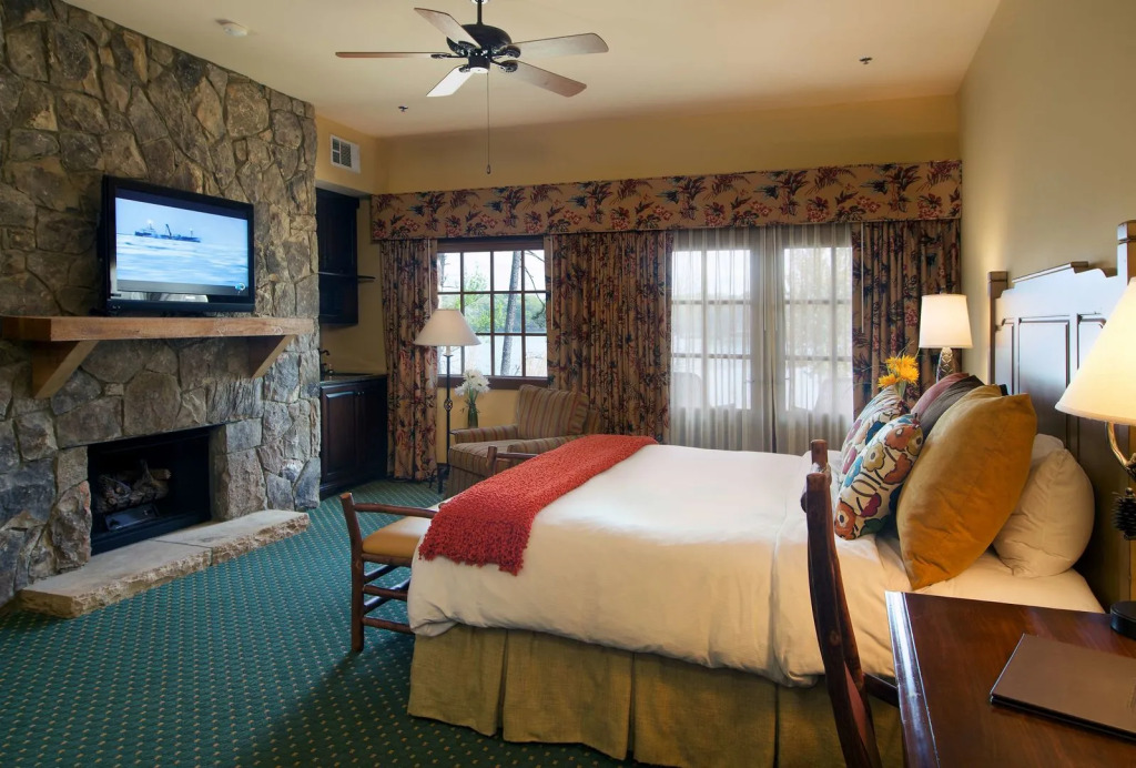 Lanier Islands Legacy Lodge