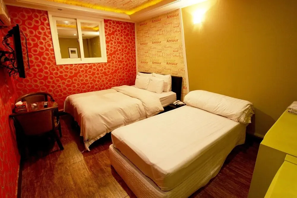 Soo Hotel