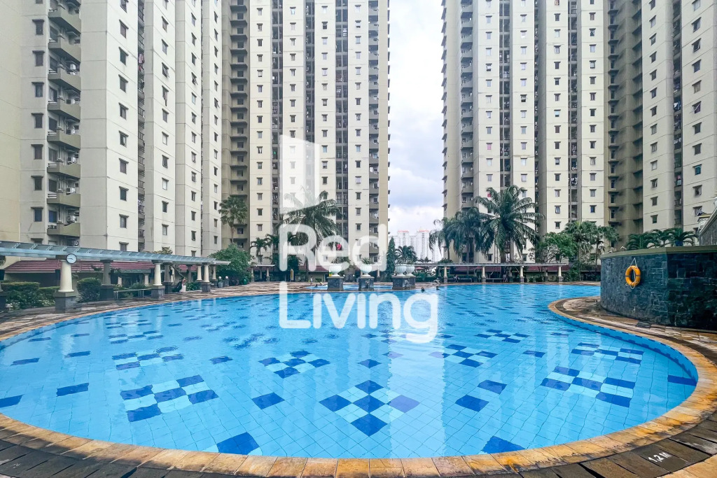 RedLiving Apartemen Mediterania Palace - Meditrans Property Tower B