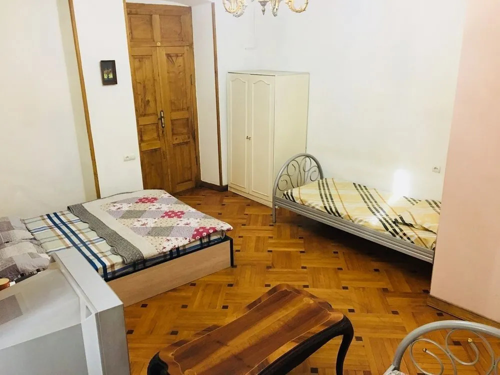Parallax Hostel