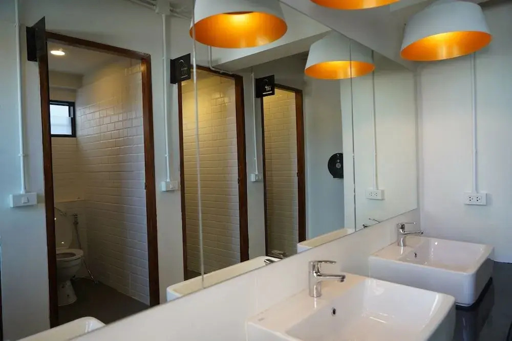 Slee Hostel Chiangmai - Adults Only