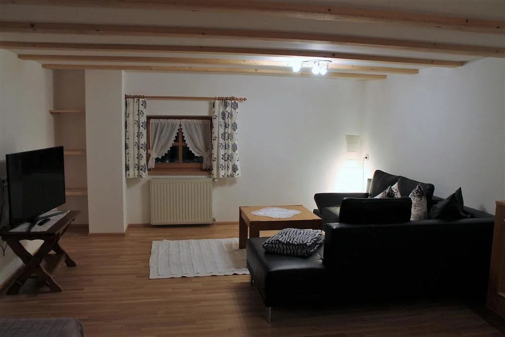 Haus Lucas Tschofen