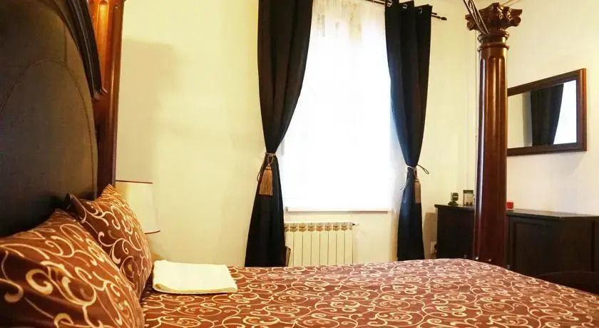 Traians Apartments