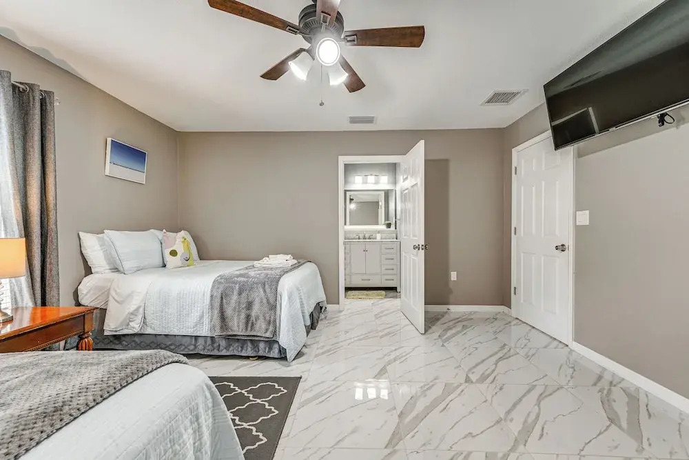 10 Mi to Adventure Island: Home w/ Fenced Yard!