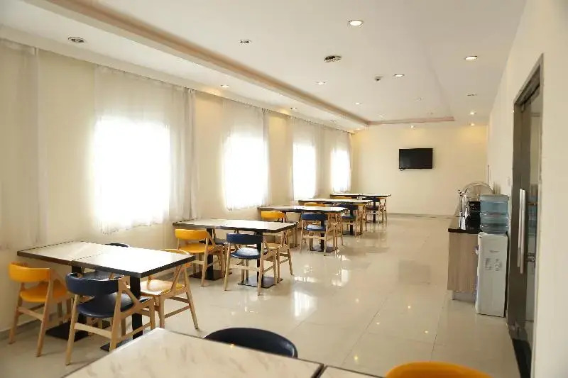 Hanting Express Cixi Ciyong Road