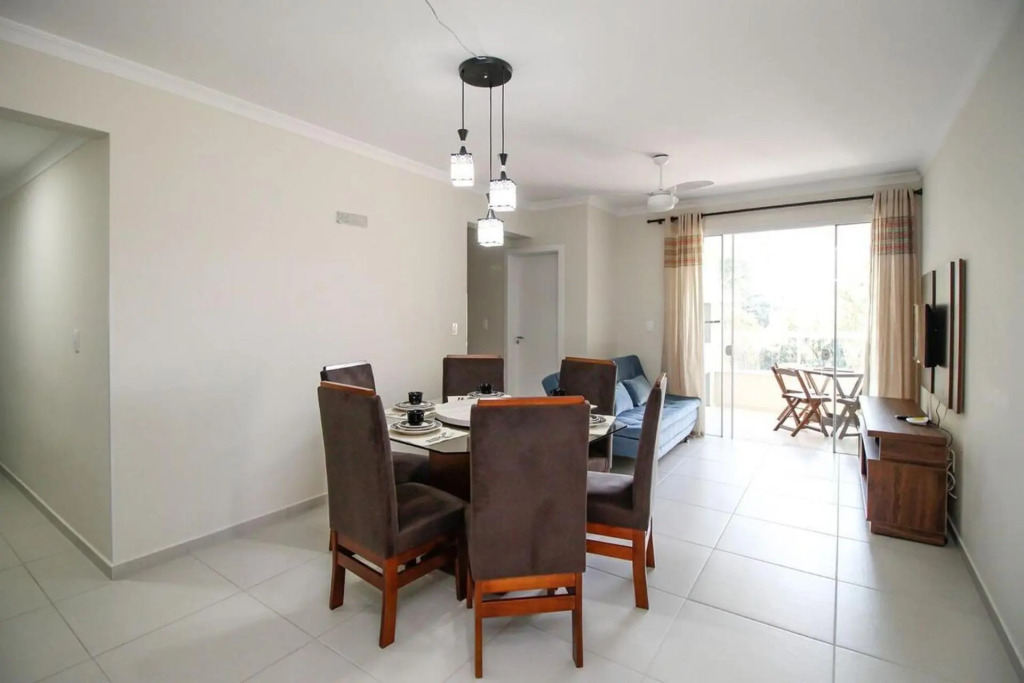 Apartamento 02 Dormitorios Para 6 Pessoas Em Bombas