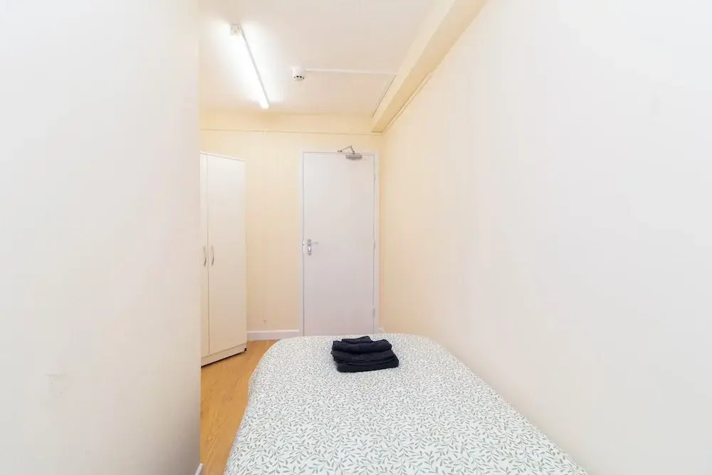 Brookvale Guest House Room 8