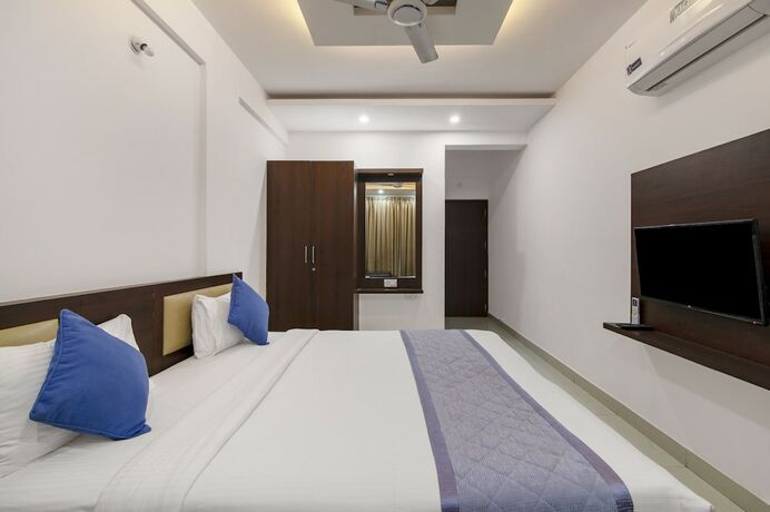 Gateway Premium Inn