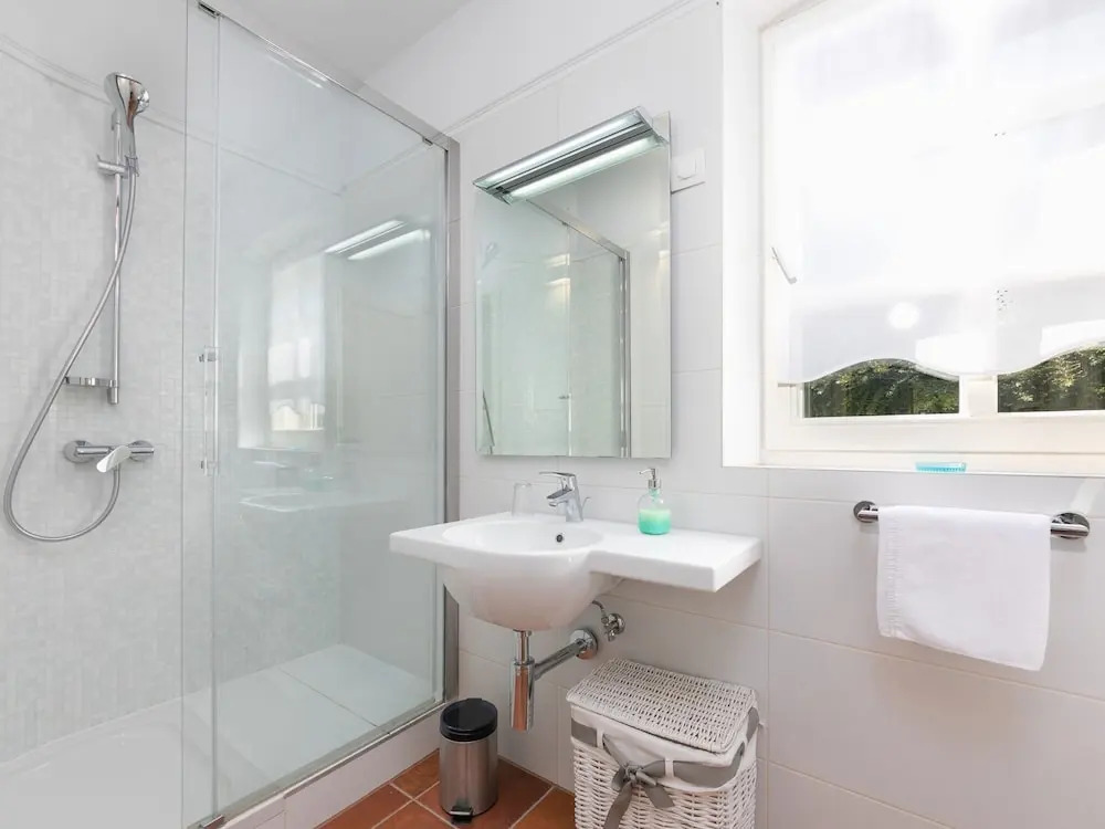 Comfortable Villa Next To a Forest with Private Pool, Porec And Beach at 10 Km
