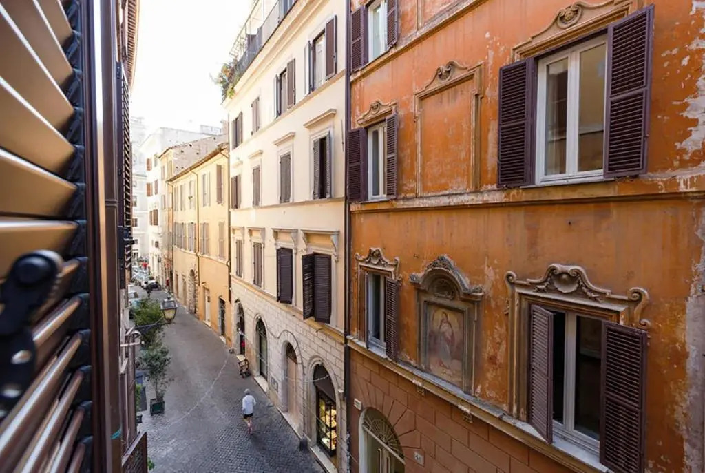 Navona Hi-Tech Apartment