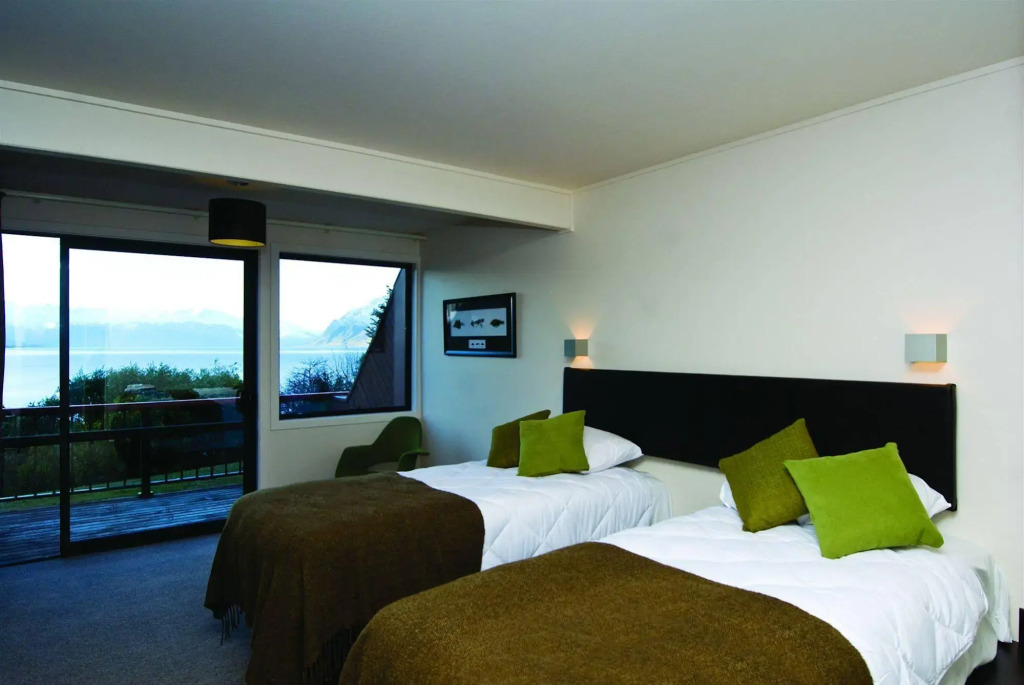 Hawea Hotel