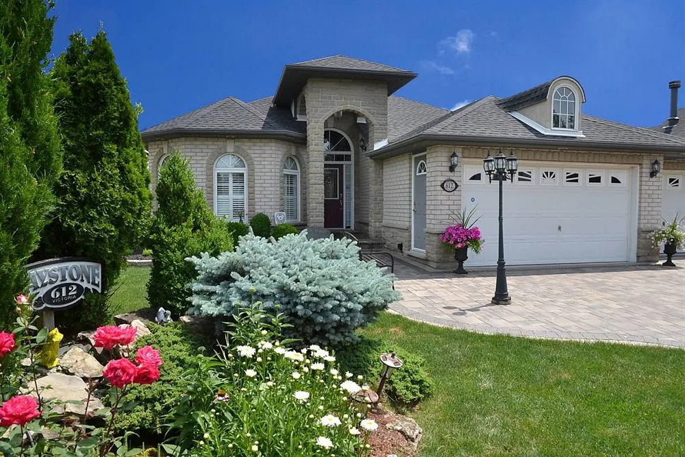 Graystone Bed & Breakfast
