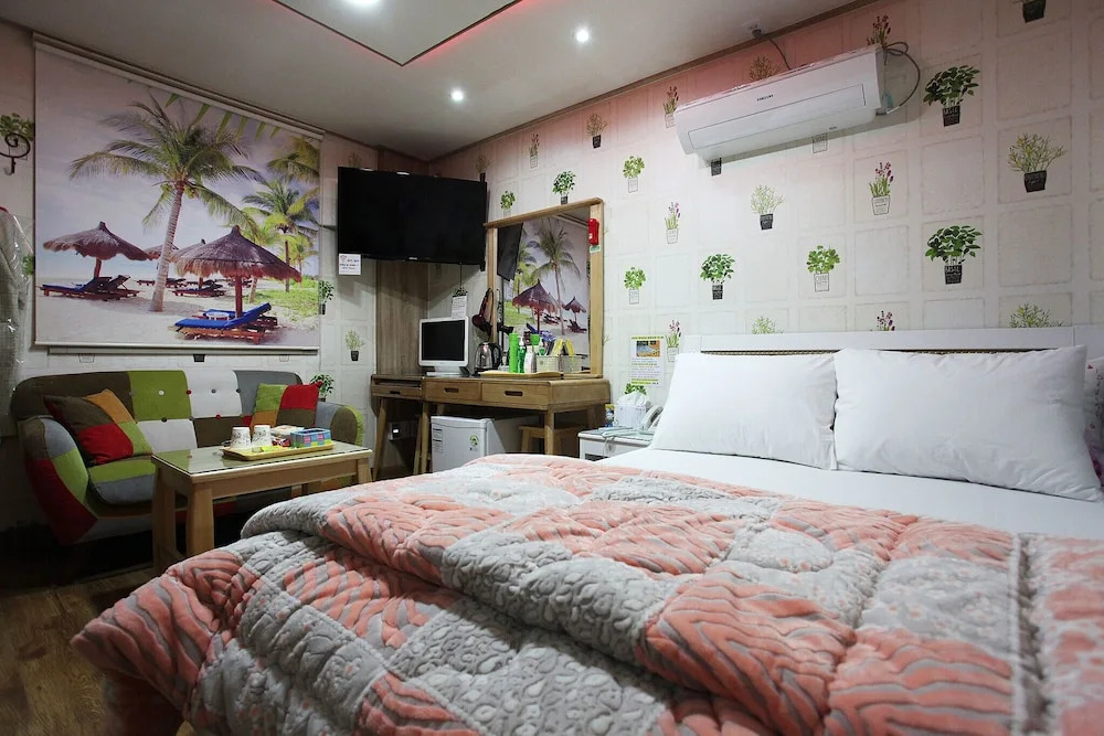 Seoul National Univ Stn Hotel Some