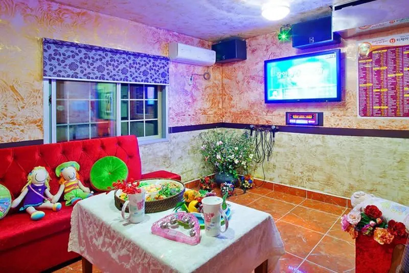 Yangyang Monbijou Pension
